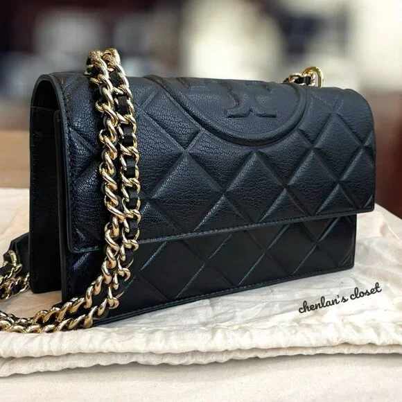 Tory Burch Fleming Black Leather Authentic Shoulder Bag With Gold Hardware - Picture 2 of 15